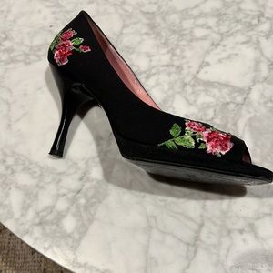 Moschino Black Crepe & Flowers  Peep-Toe Pump. 7 B